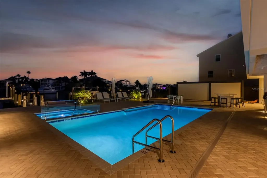 455 Pinellas Bayway S Tierra Verde FL 33715