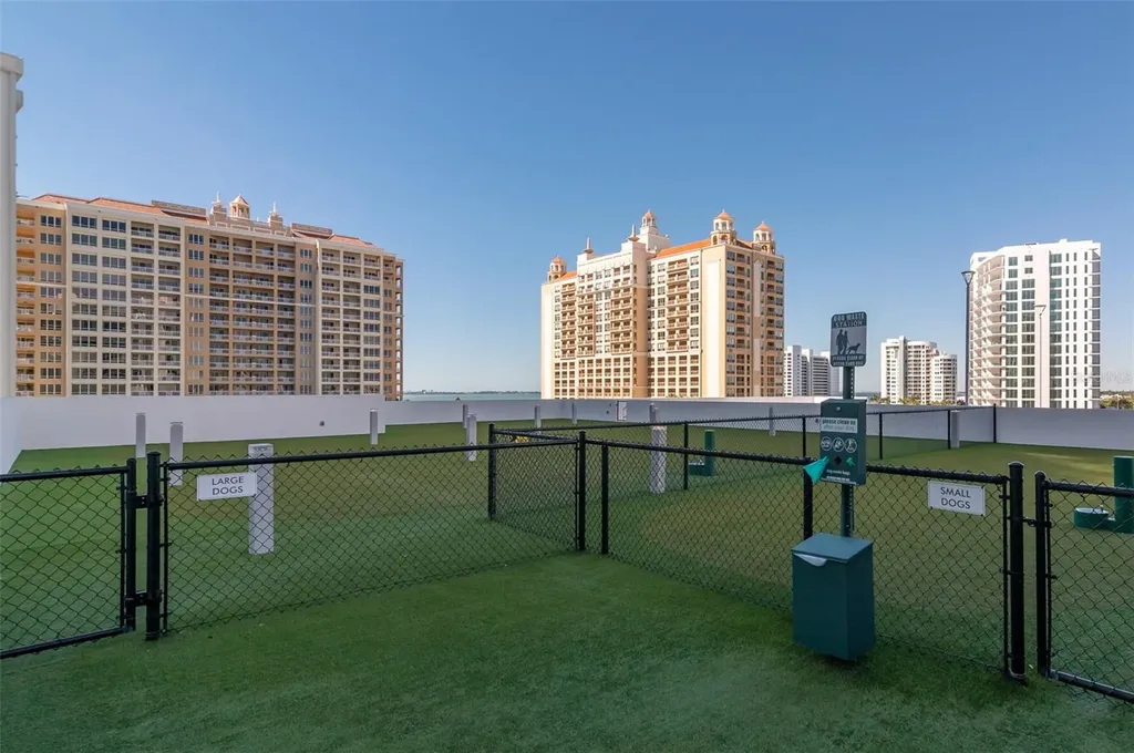 1155 N Gulfstream Avenue Sarasota FL 34236