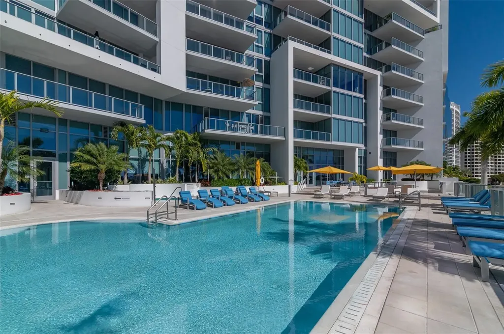 1155 N Gulfstream Avenue Sarasota FL 34236