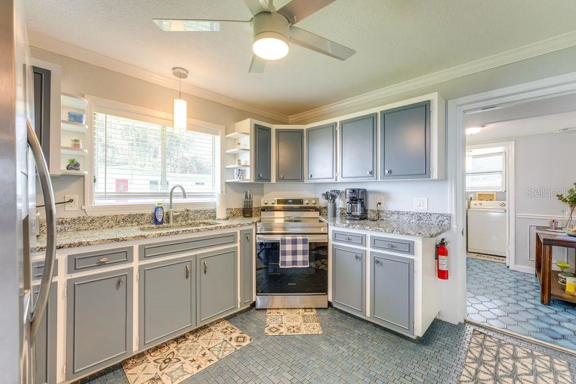 900 N Harbor Terrace Tavares FL 32778