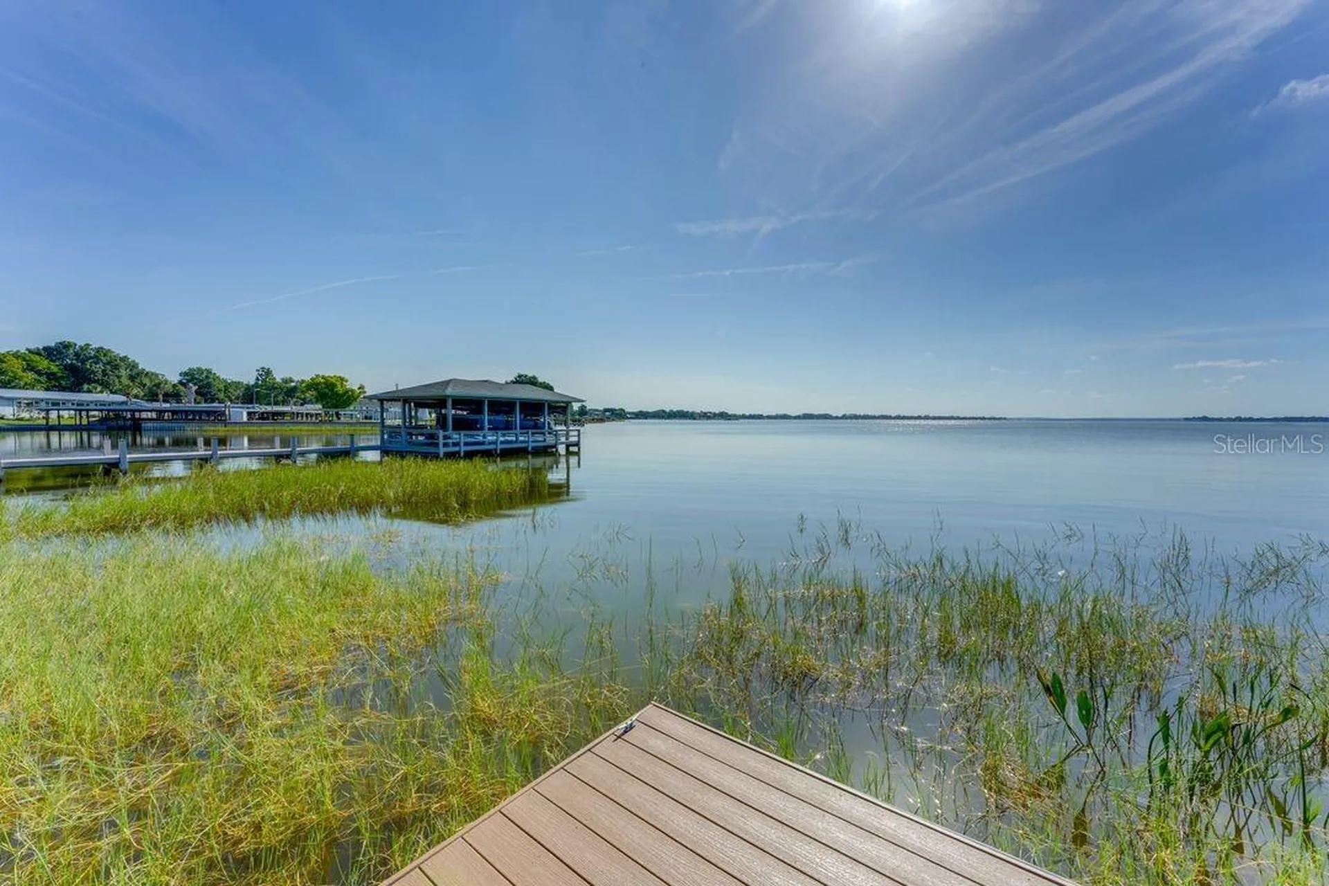 900 N Harbor Terrace Tavares FL 32778