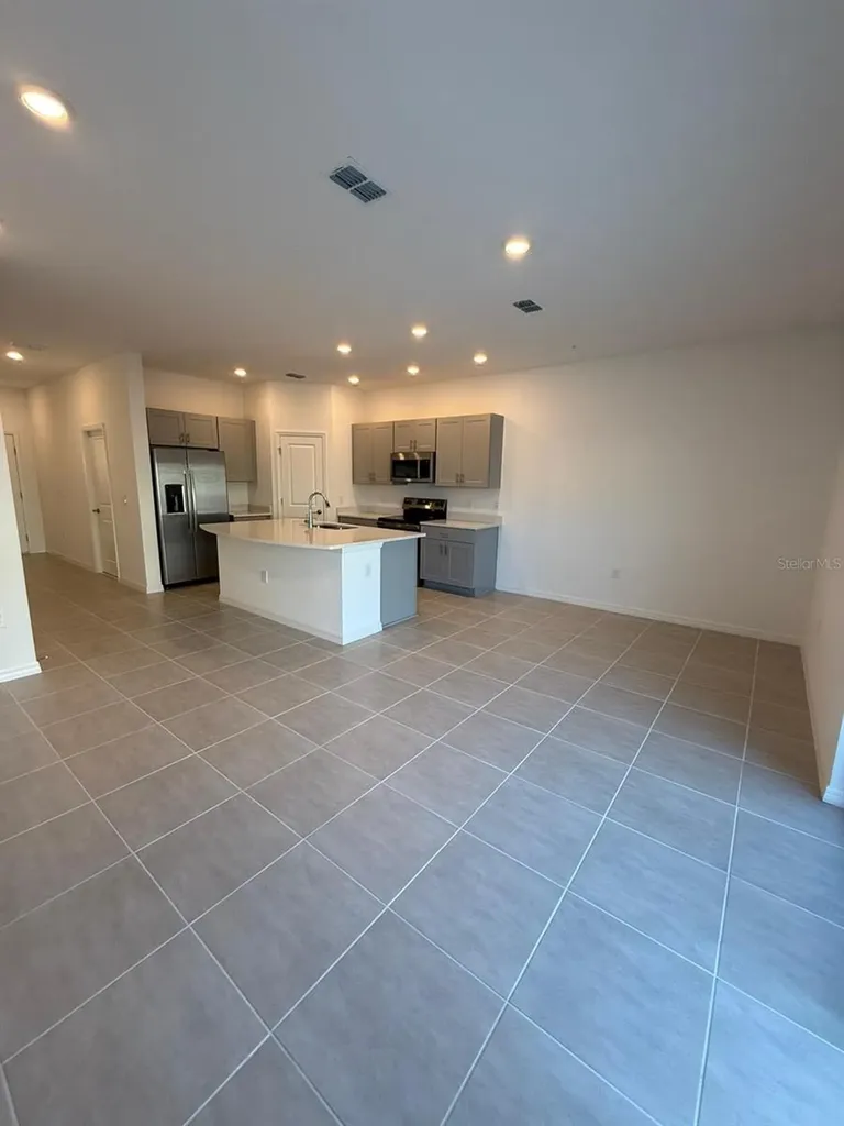 5040 Spangle Drive St Cloud FL 34769