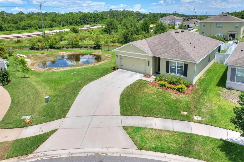1829 Pristine Loop Lakeland FL 33811