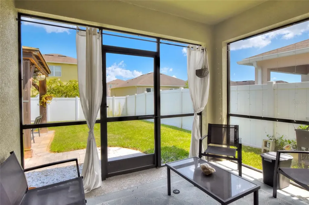 1829 Pristine Loop Lakeland FL 33811