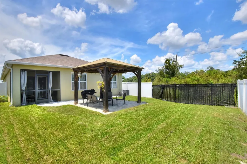 1829 Pristine Loop Lakeland FL 33811