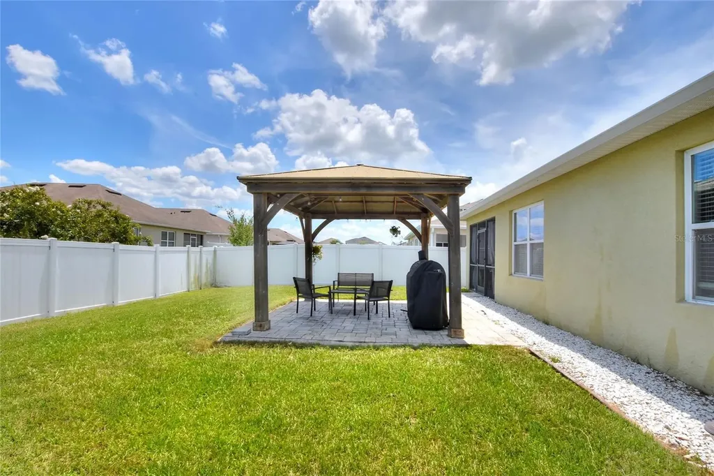 1829 Pristine Loop Lakeland FL 33811