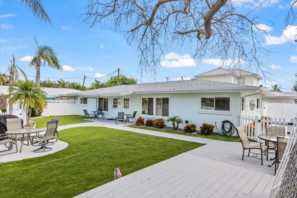 1141 Sun N Sea Drive Sarasota FL 34242