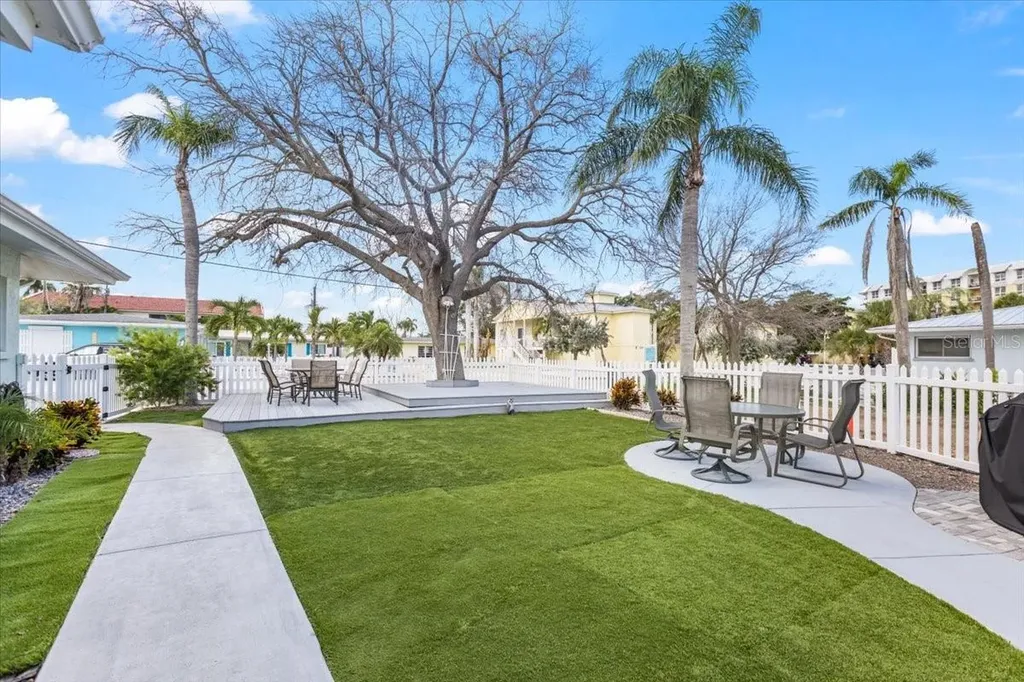 1141 Sun N Sea Drive Sarasota FL 34242