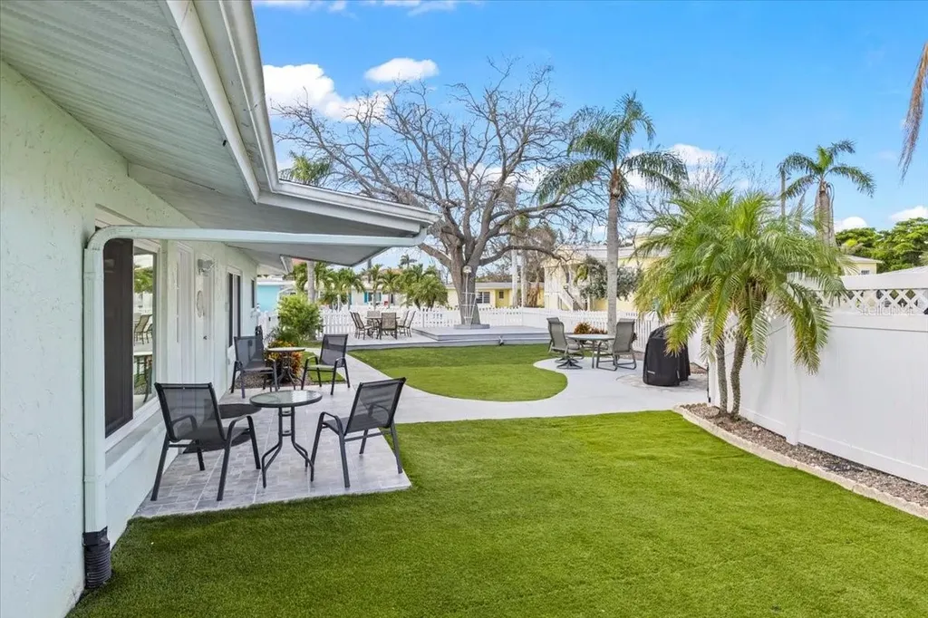 1141 Sun N Sea Drive Sarasota FL 34242