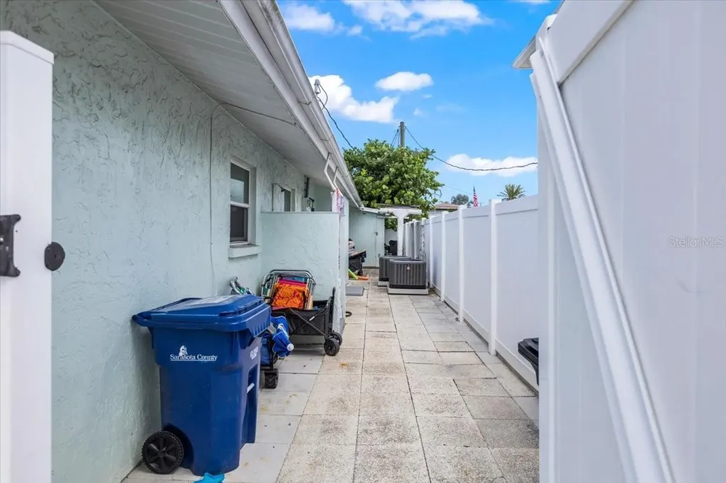 1141 Sun N Sea Drive Sarasota FL 34242