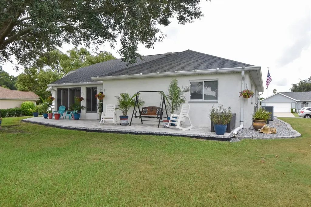 5366 NW 21st Loop Ocala FL 34482