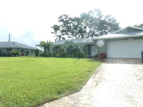 1315 72nd Street W Bradenton FL 34209