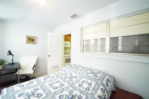 5810 21st Street N St Petersburg FL 33714