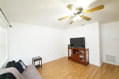 5810 21st Street N St Petersburg FL 33714