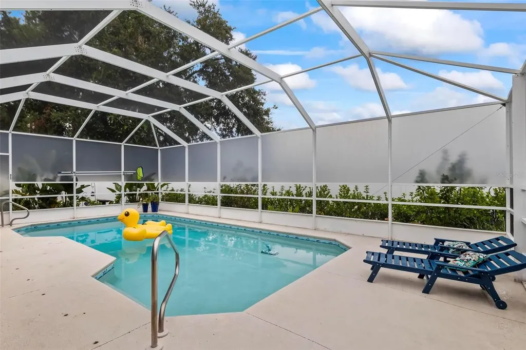 4 Westmoreland Drive Palm Coast FL 32164