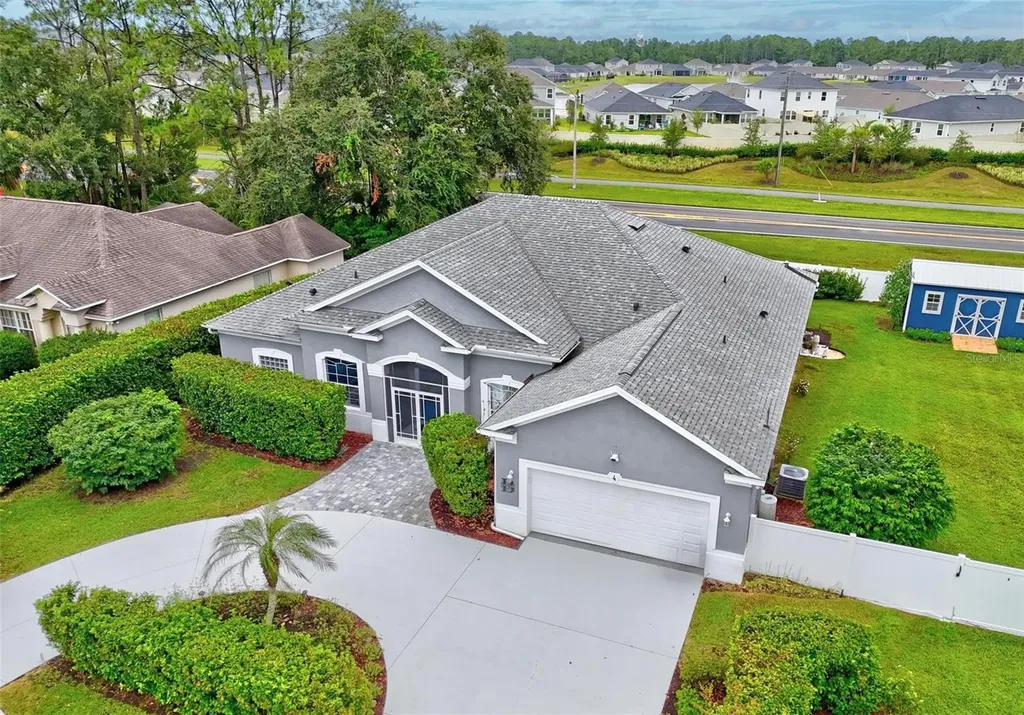 4 Westmoreland Drive Palm Coast FL 32164