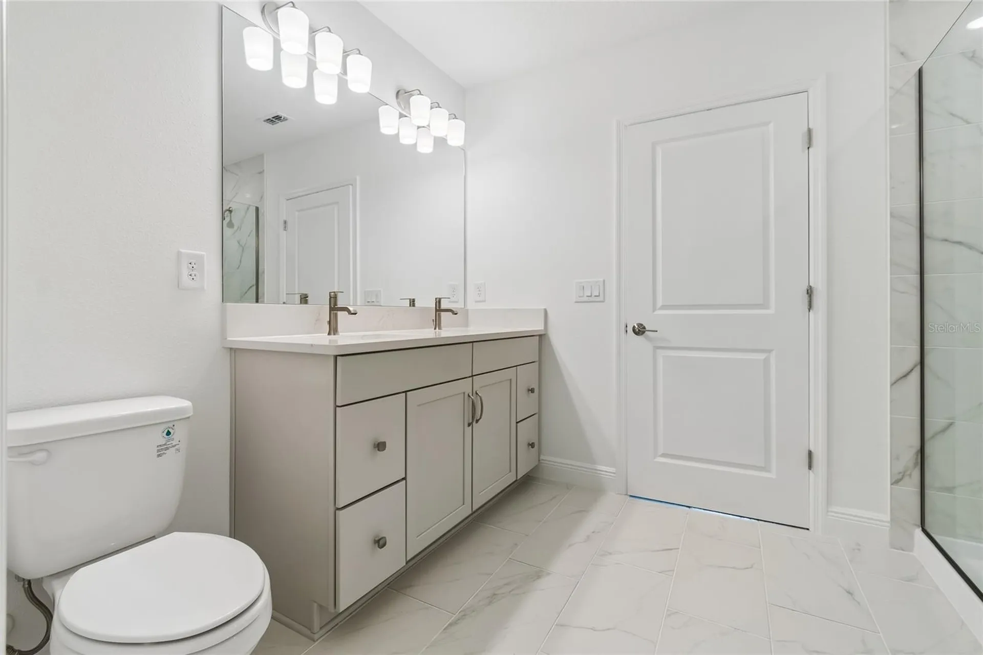 8105 Seaflower Parkway Bradenton FL 34210