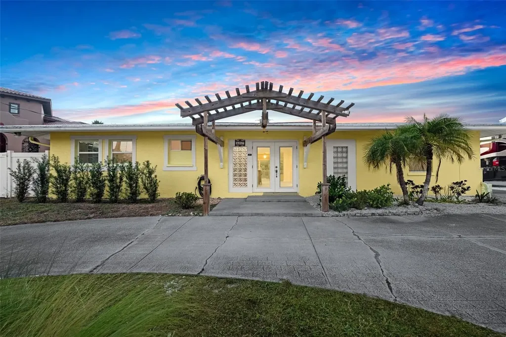 5207 Palmetto Point Drive Palmetto FL 34221