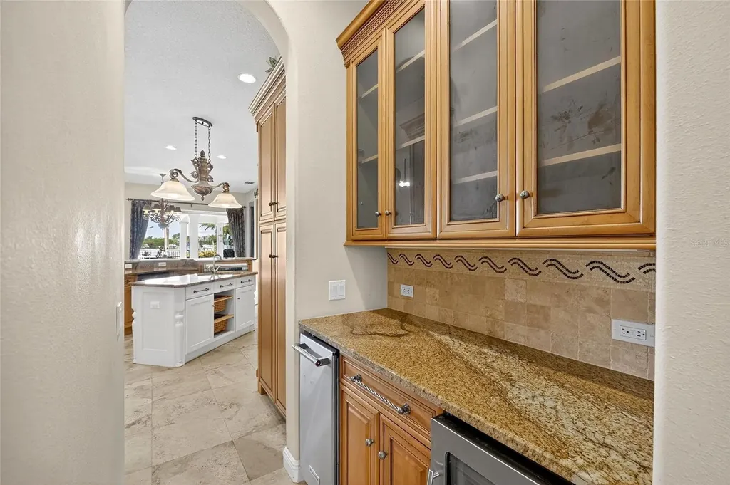 517 Mirabay Boulevard Apollo Beach FL 33572