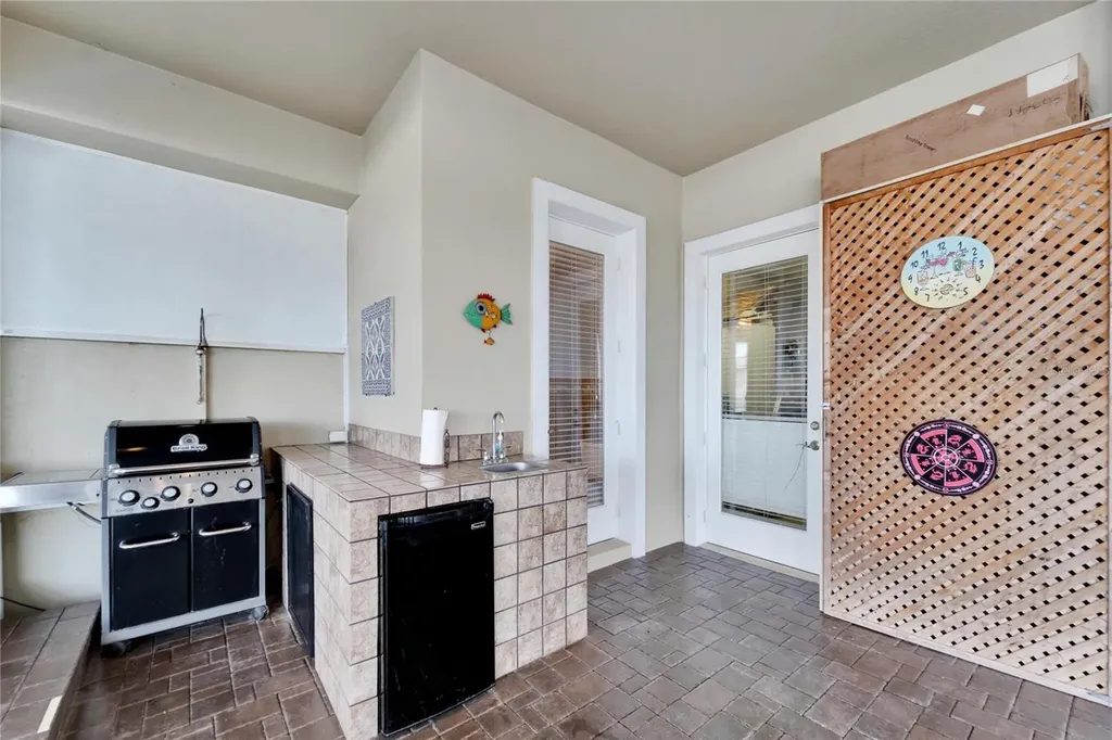 517 Mirabay Boulevard Apollo Beach FL 33572