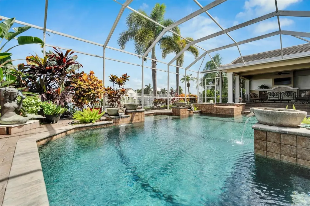 517 Mirabay Boulevard Apollo Beach FL 33572