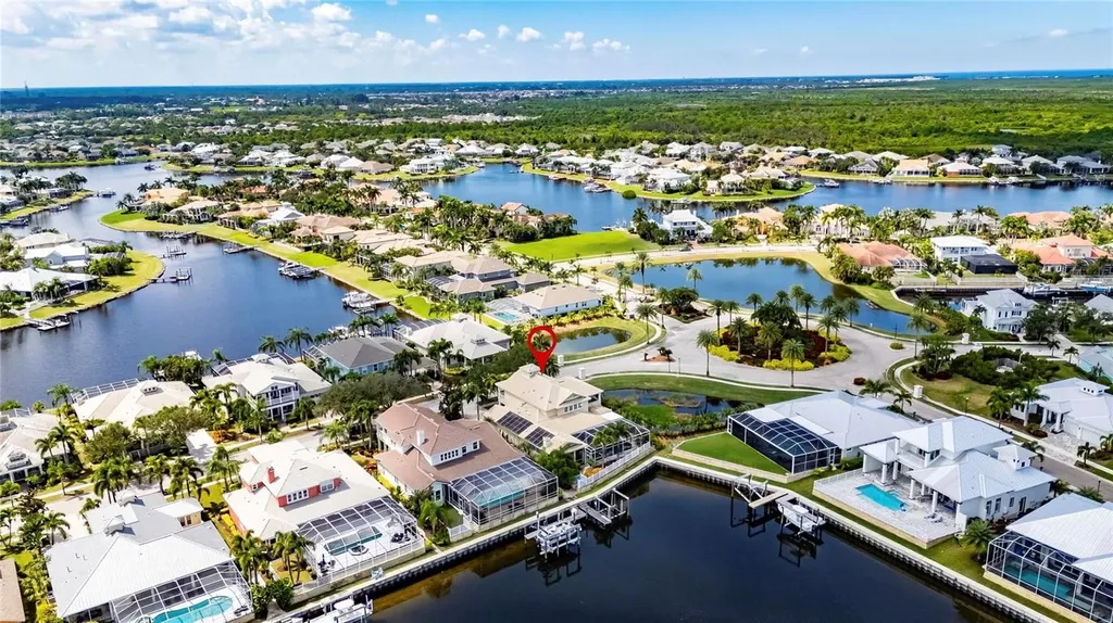 517 Mirabay Boulevard Apollo Beach FL 33572