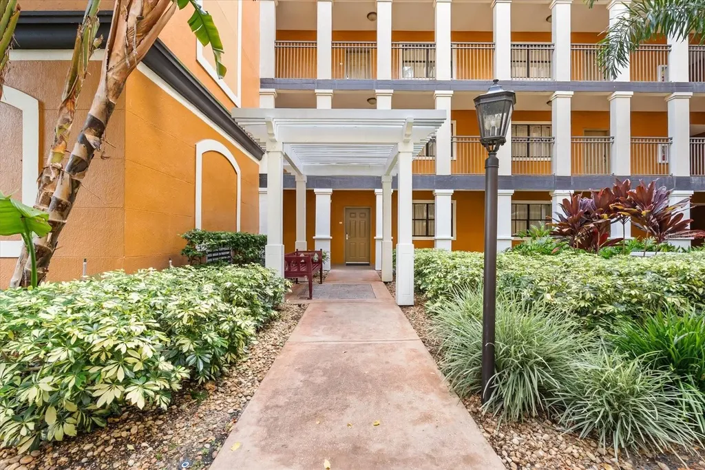 12539 Floridays Resort Drive Orlando FL 32821