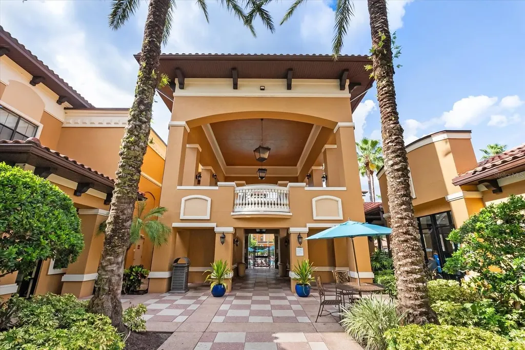 12539 Floridays Resort Drive Orlando FL 32821
