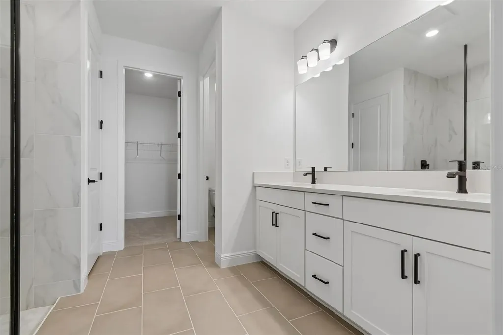 8103 Seaflower Parkway Bradenton FL 34210