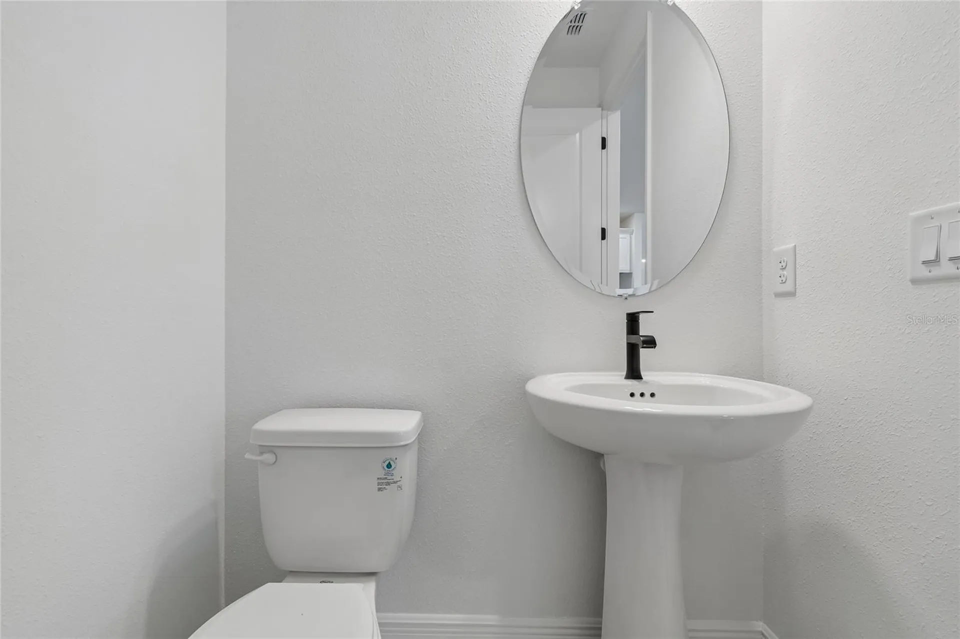 8103 Seaflower Parkway Bradenton FL 34210