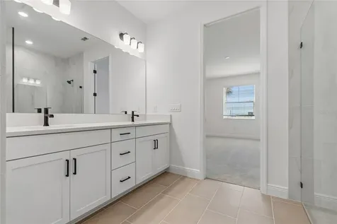8103 Seaflower Parkway Bradenton FL 34210