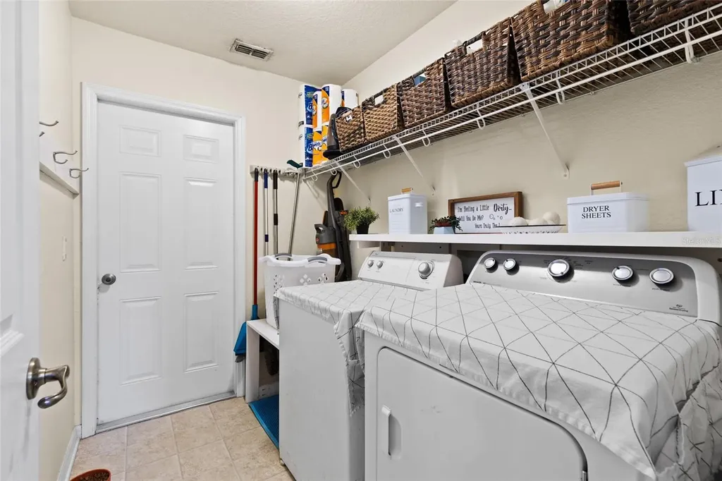 885 SW 6th Avenue Williston FL 32696