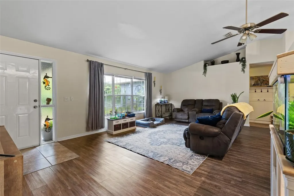 885 SW 6th Avenue Williston FL 32696