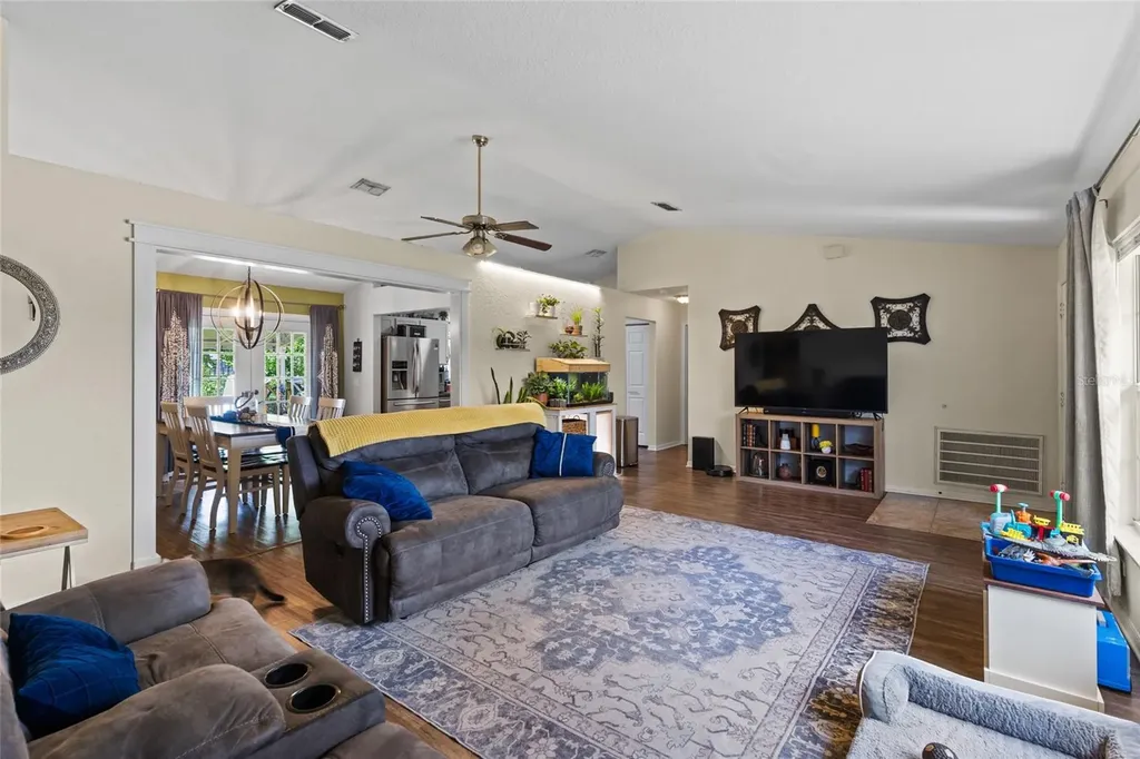885 SW 6th Avenue Williston FL 32696