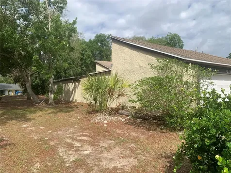 12225 Saddle Strap Row Hudson FL 34667