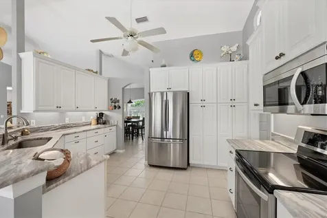 24 Long Meadow Lane Rotonda West FL 33947