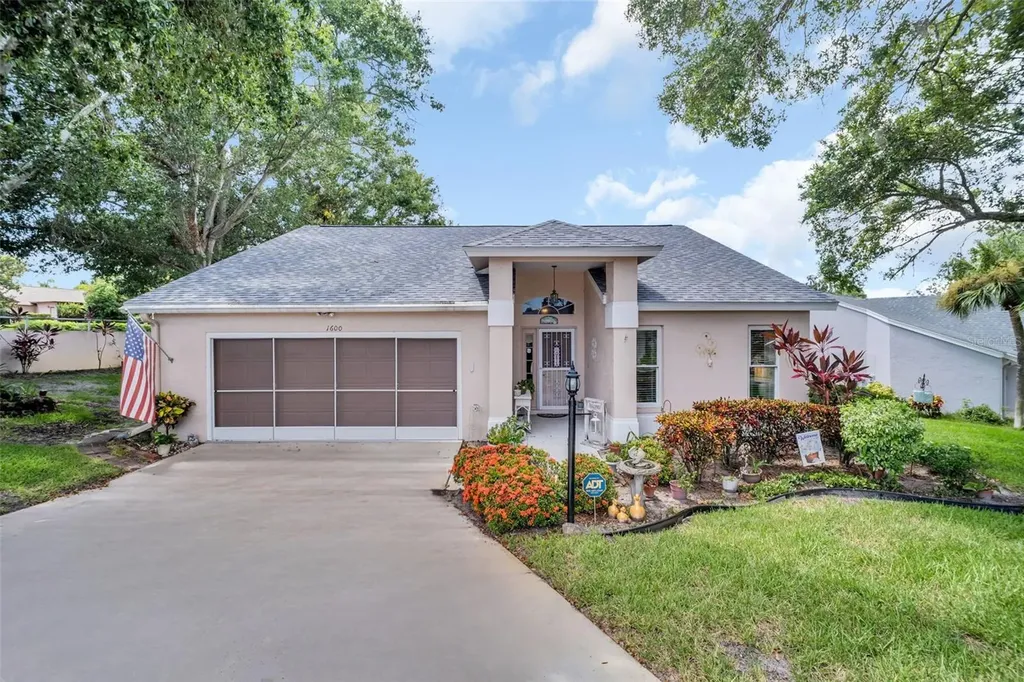 1600 Highland Club Lane Palm Harbor FL 34684