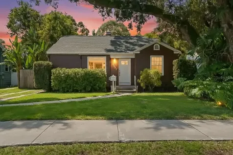 1141 Drew Street Clearwater FL 33755