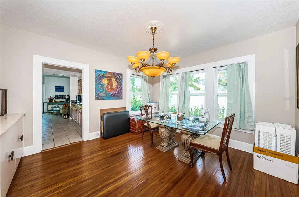 3730 Foster Hill Drive N St Petersburg FL 33704