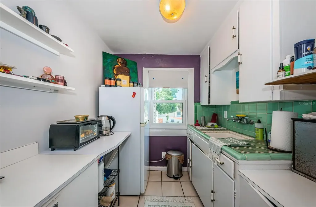 3730 Foster Hill Drive N St Petersburg FL 33704