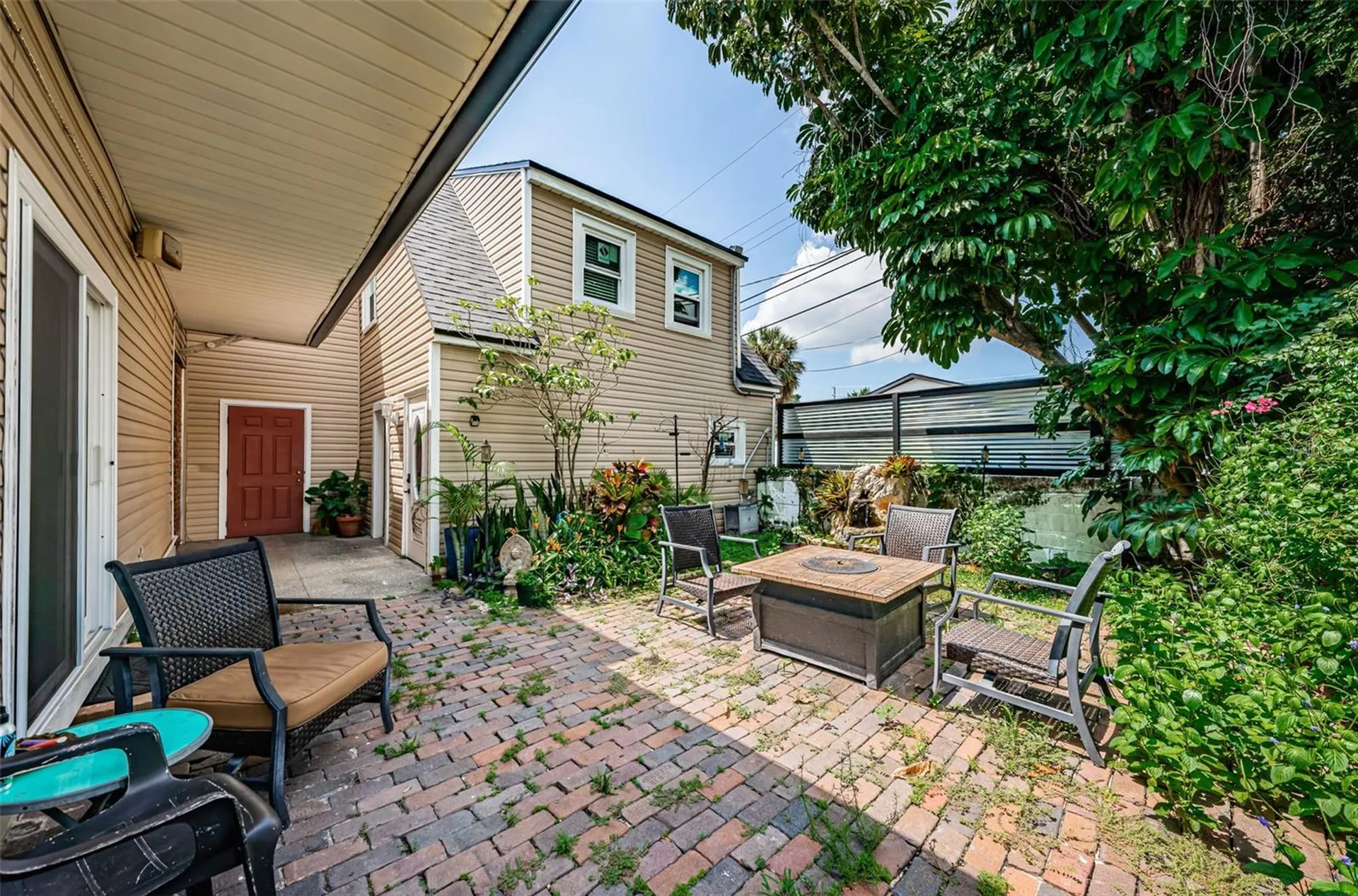 3730 Foster Hill Drive N St Petersburg FL 33704