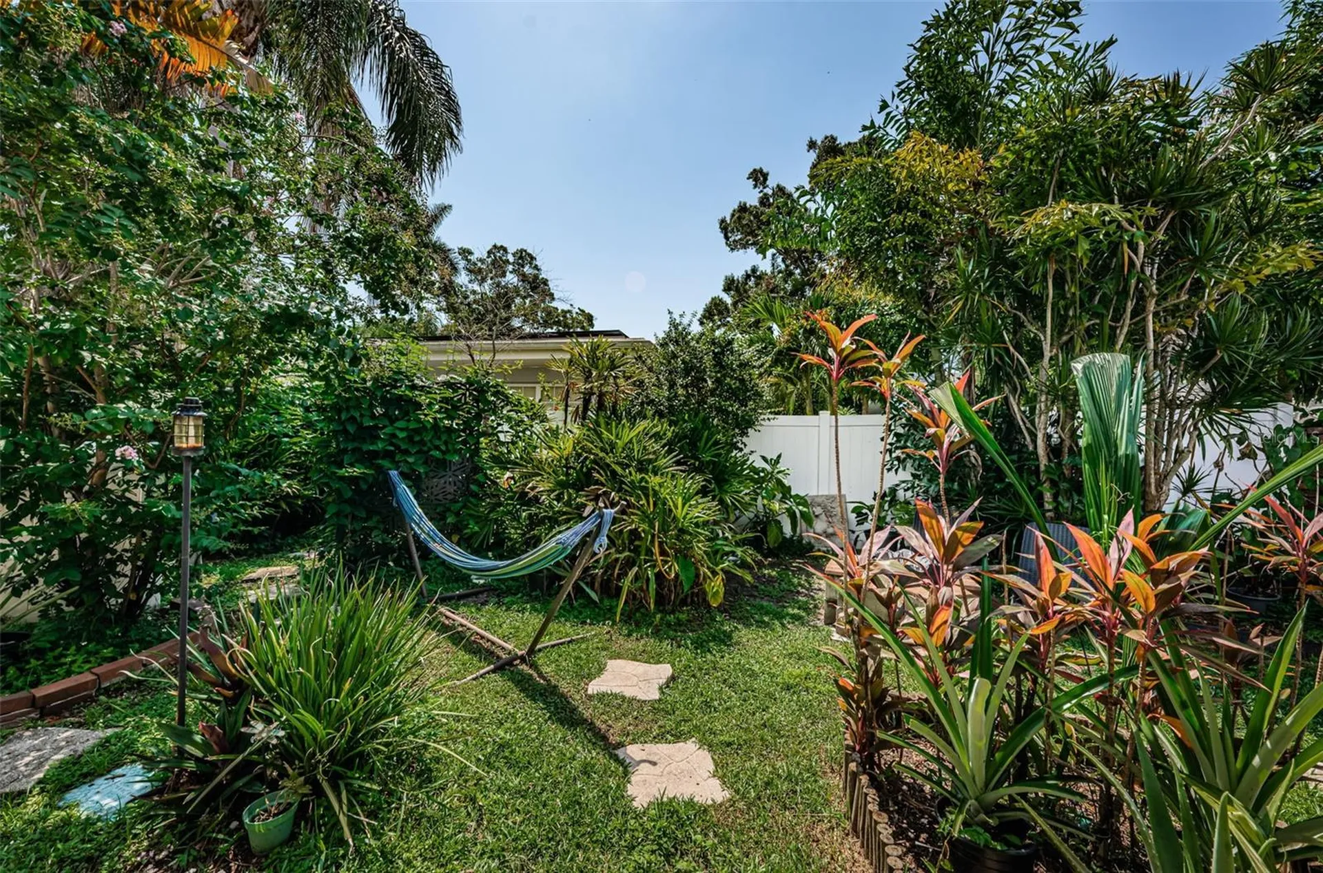 3730 Foster Hill Drive N St Petersburg FL 33704