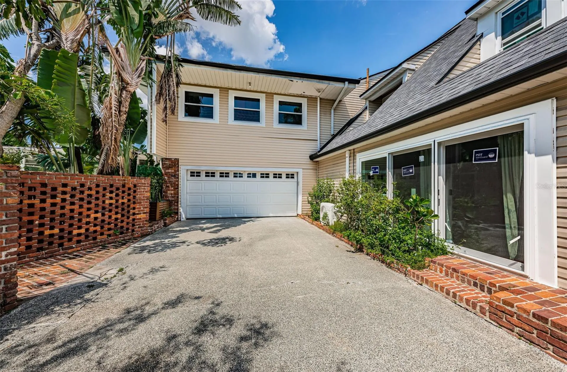 3730 Foster Hill Drive N St Petersburg FL 33704