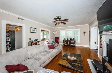 3730 Foster Hill Drive N St Petersburg FL 33704