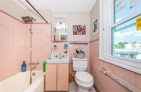 3730 Foster Hill Drive N St Petersburg FL 33704
