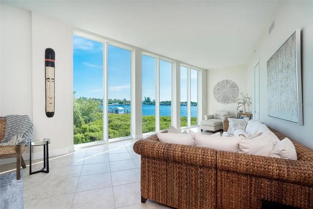 1375 Beach Road Englewood FL 34223