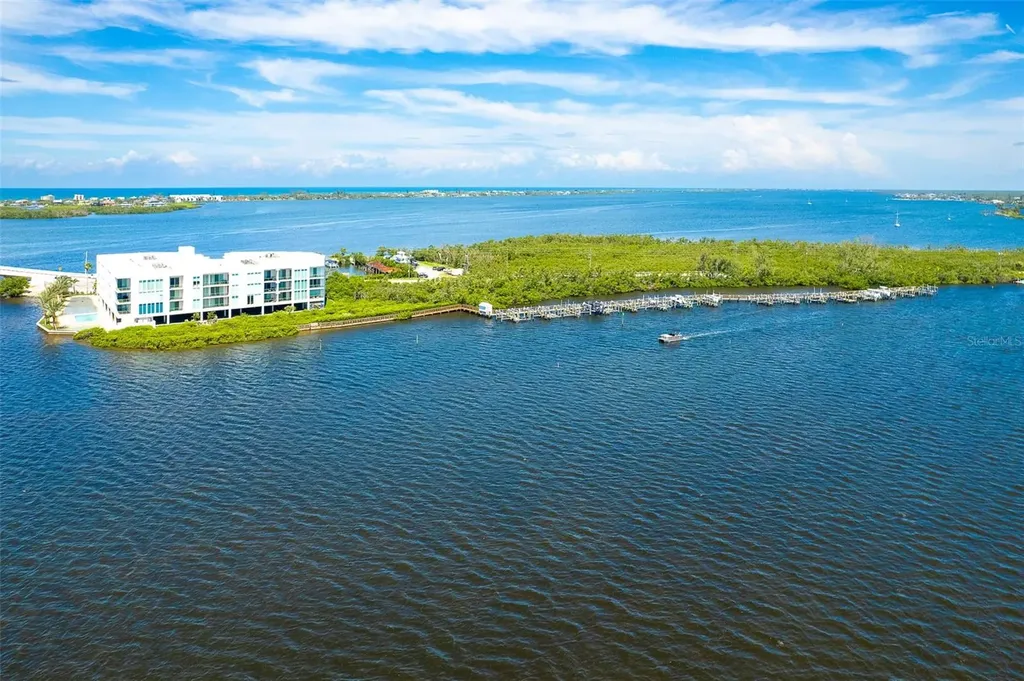 1375 Beach Road Englewood FL 34223