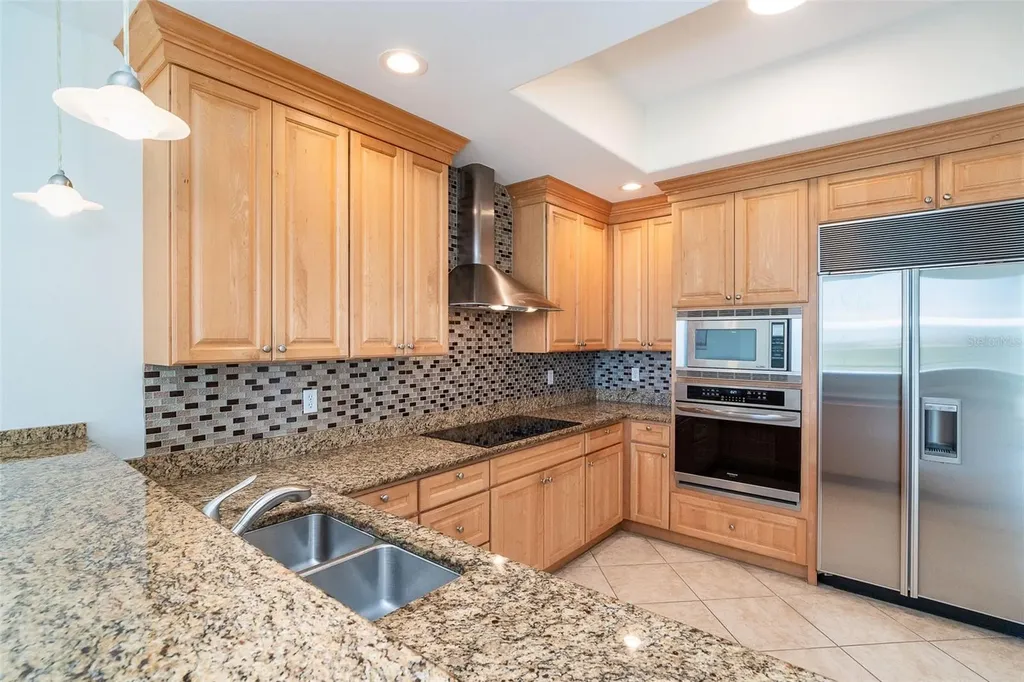 1375 Beach Road Englewood FL 34223