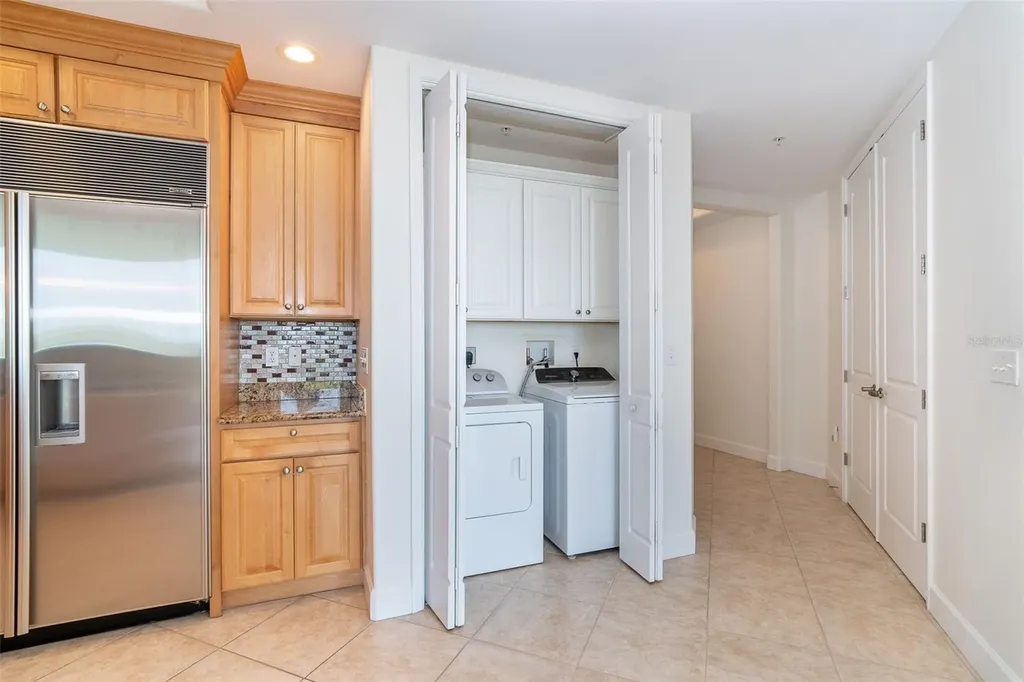 1375 Beach Road Englewood FL 34223