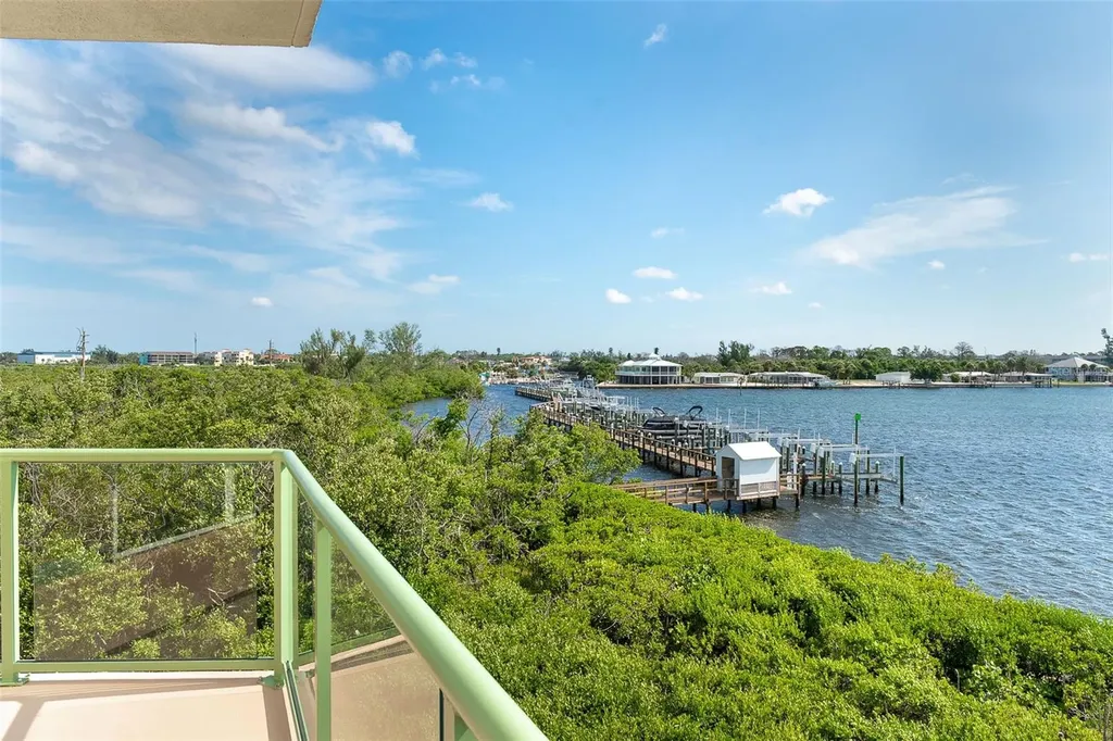 1375 Beach Road Englewood FL 34223